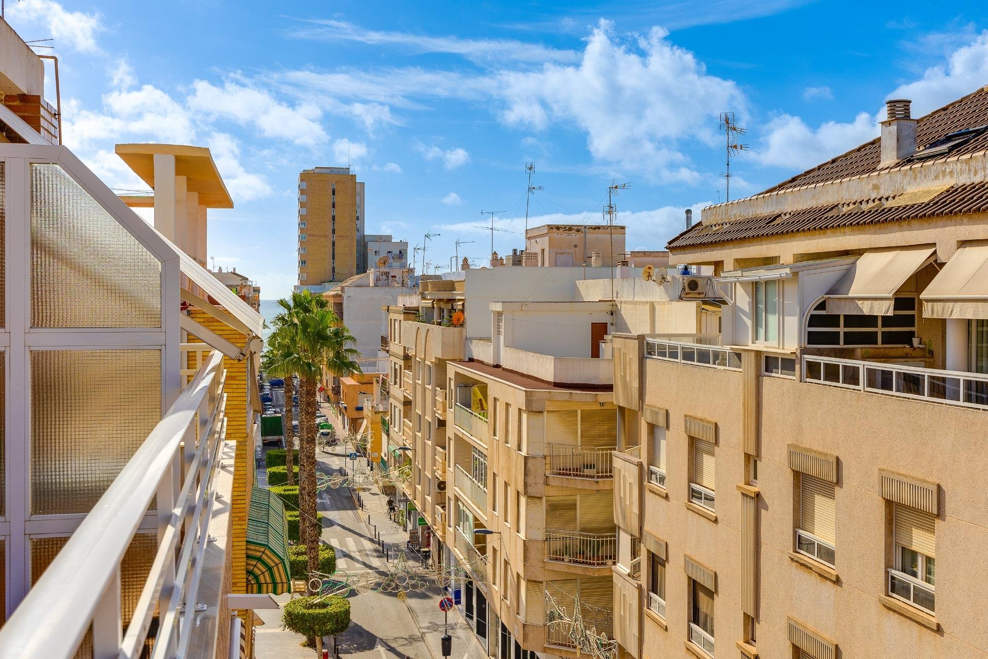 Revente - Penthouse -
Torrevieja - Paseo Maritimo