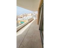 Revente - Penthouse -
Torrevieja - Paseo Maritimo