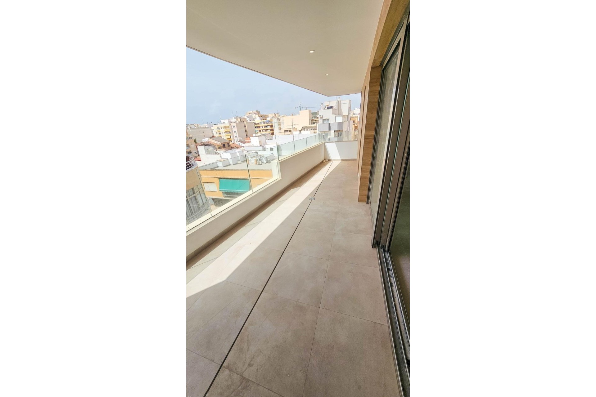 Revente - Penthouse -
Torrevieja - Paseo Maritimo