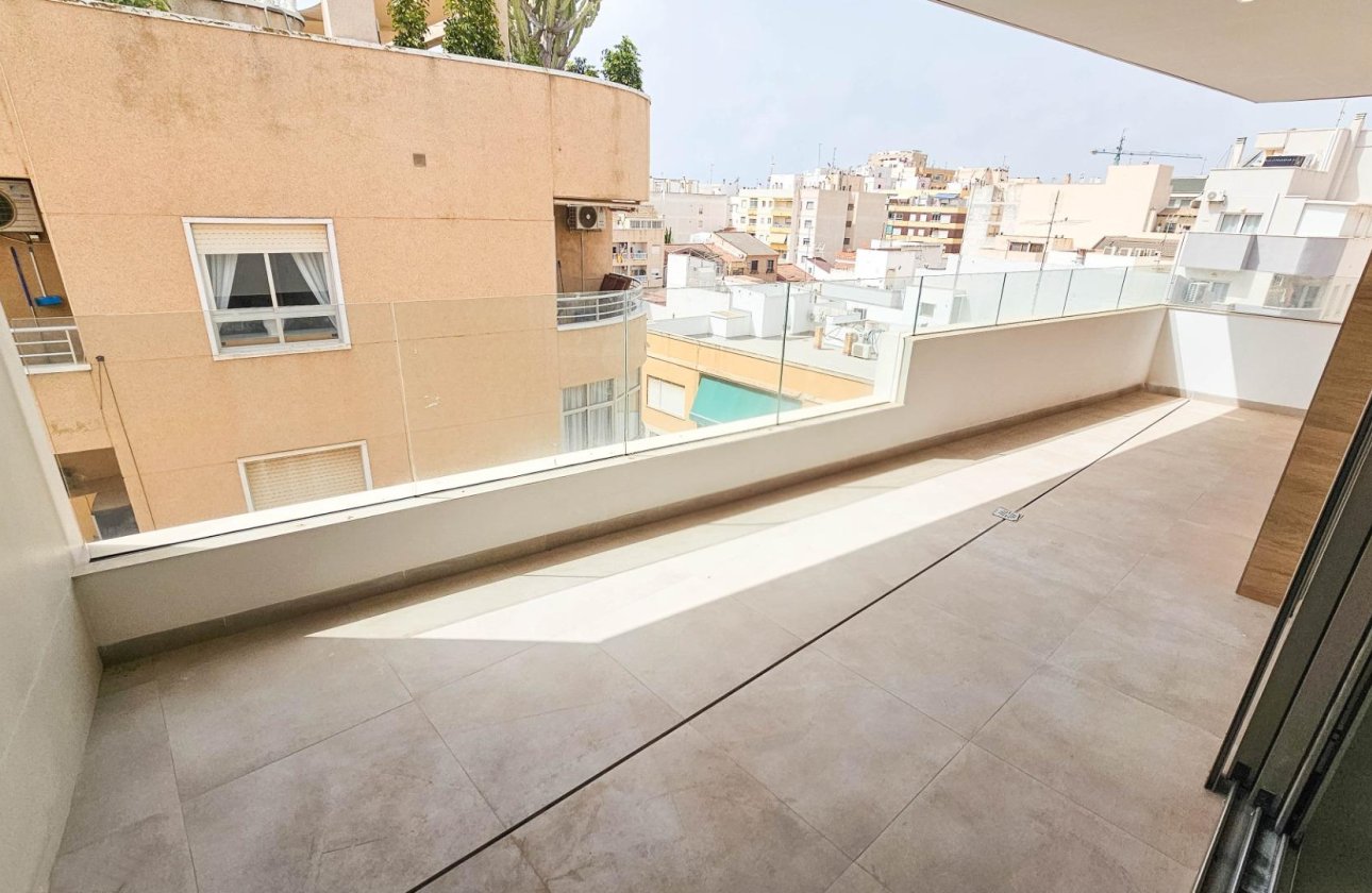 Revente - Penthouse -
Torrevieja - Paseo Maritimo