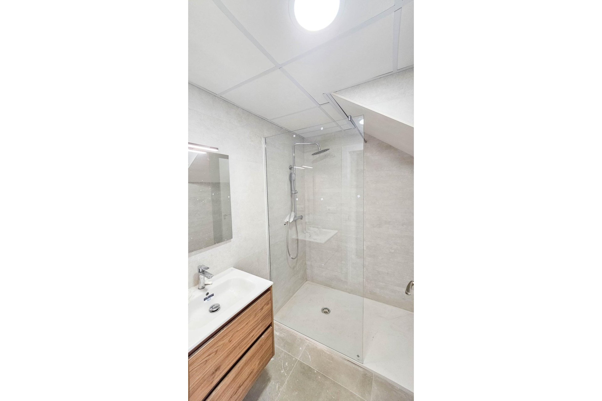 Revente - Penthouse -
Torrevieja - Paseo Maritimo