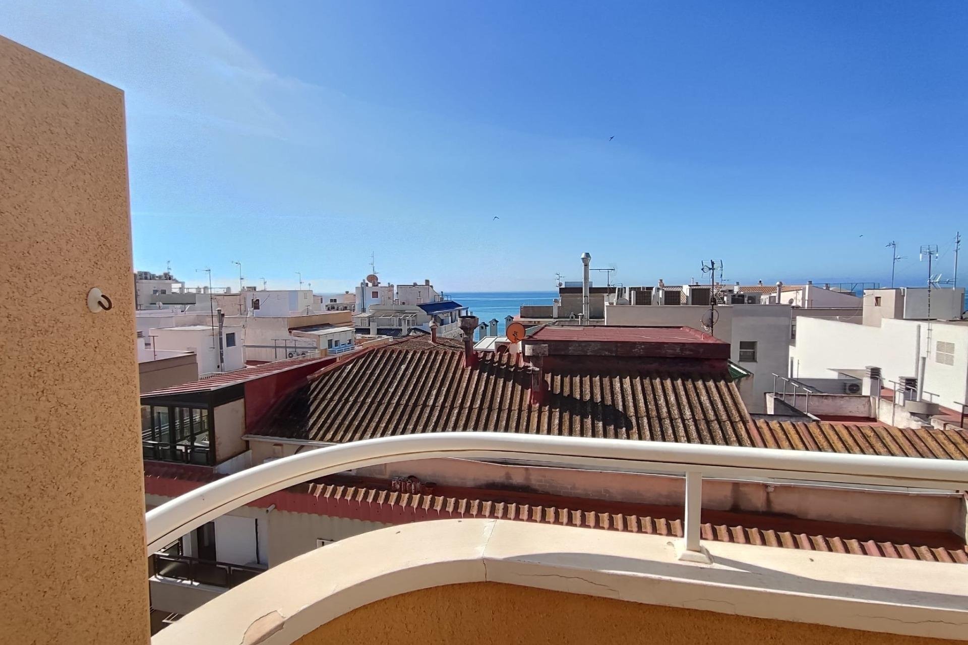 Revente - Penthouse -
Torrevieja - Paseo Maritimo