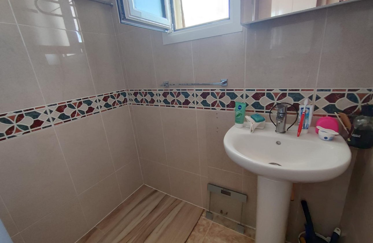 Revente - Penthouse -
Torrevieja - Paseo Maritimo