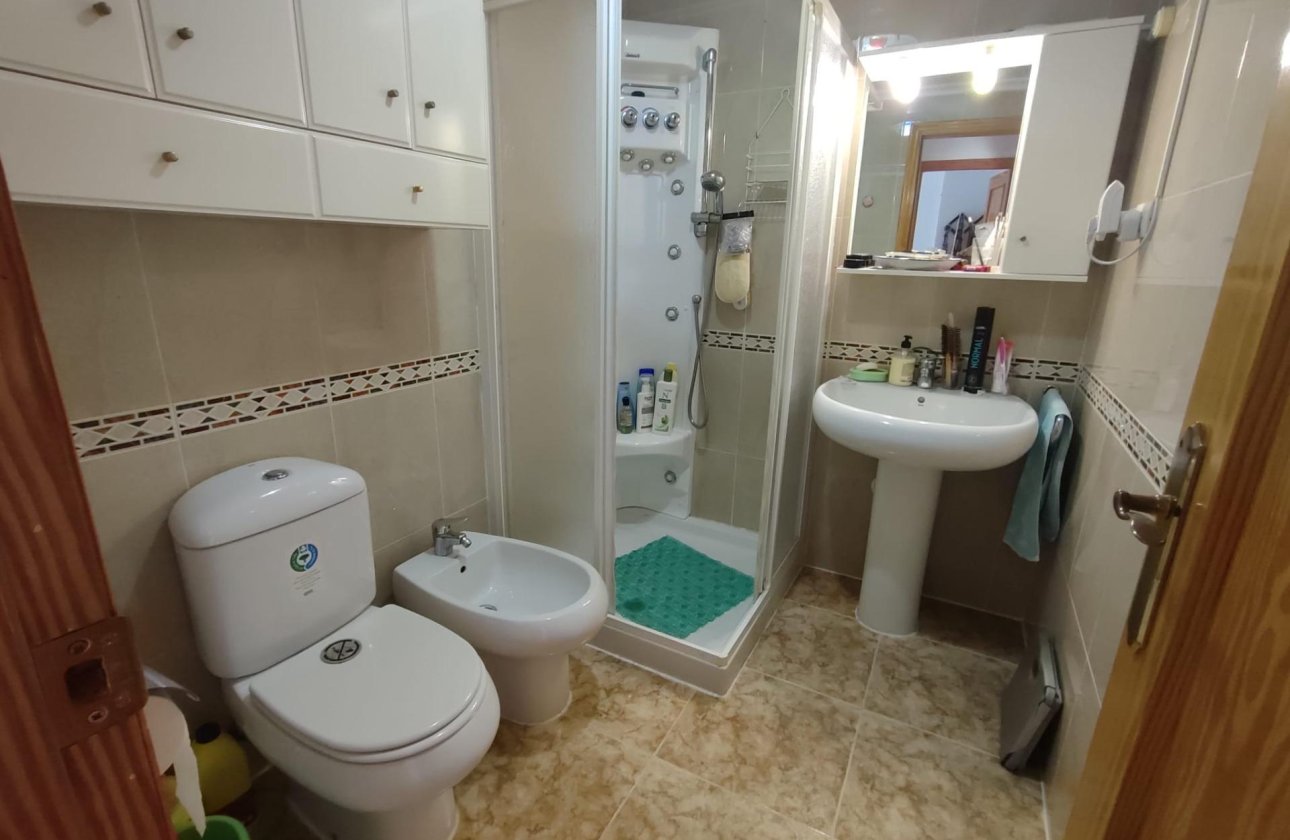 Revente - Penthouse -
Torrevieja - Paseo Maritimo