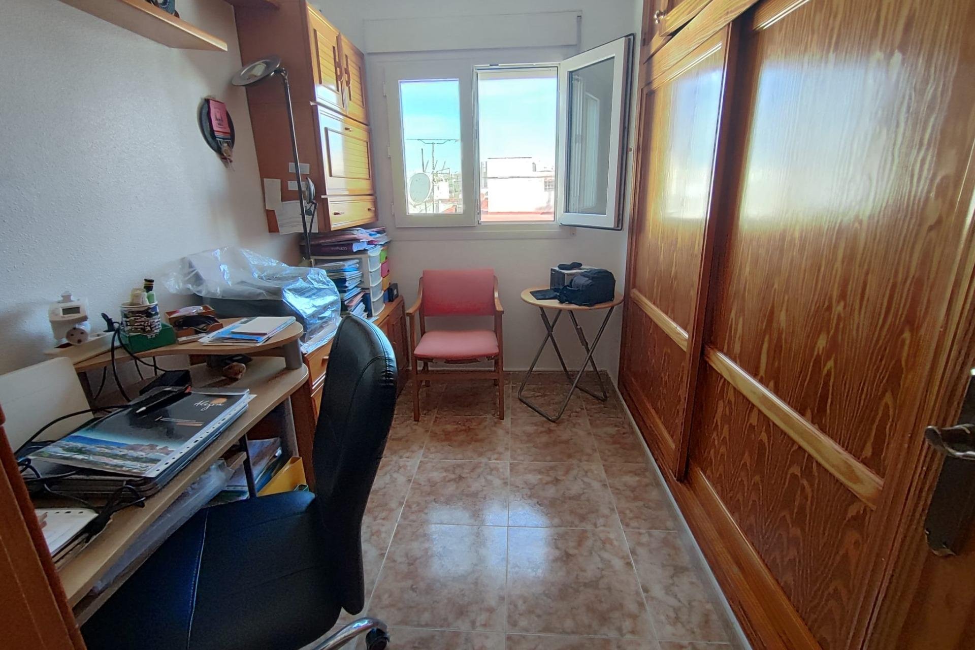 Revente - Penthouse -
Torrevieja - Paseo Maritimo