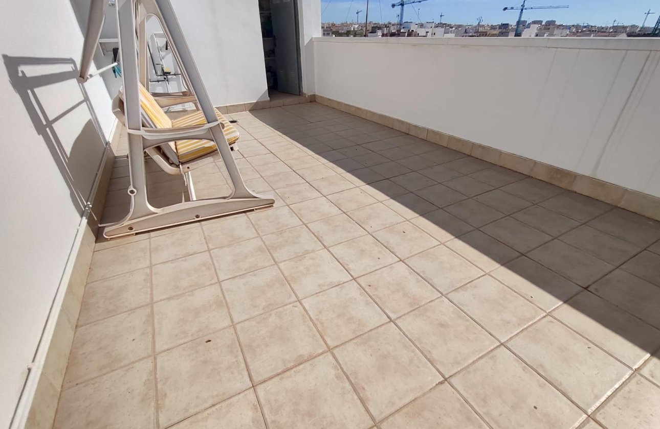 Revente - Penthouse -
Torrevieja - Paseo Maritimo