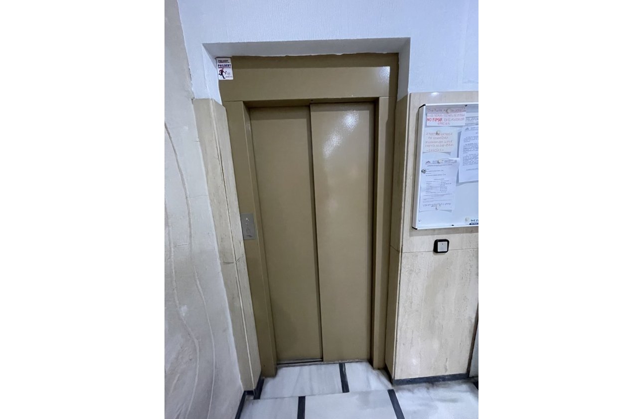 Revente - Penthouse -
Torrevieja - Playa de cura