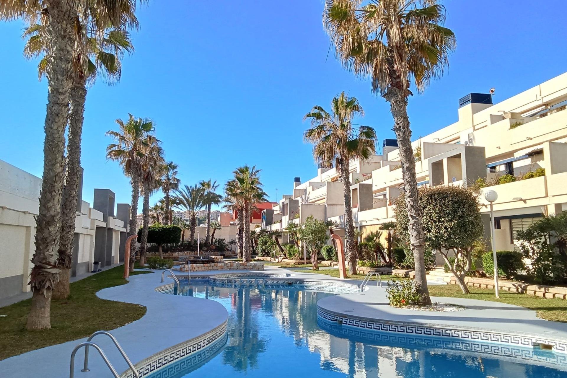 Revente - Penthouse -
Torrevieja - Playa De La Mata