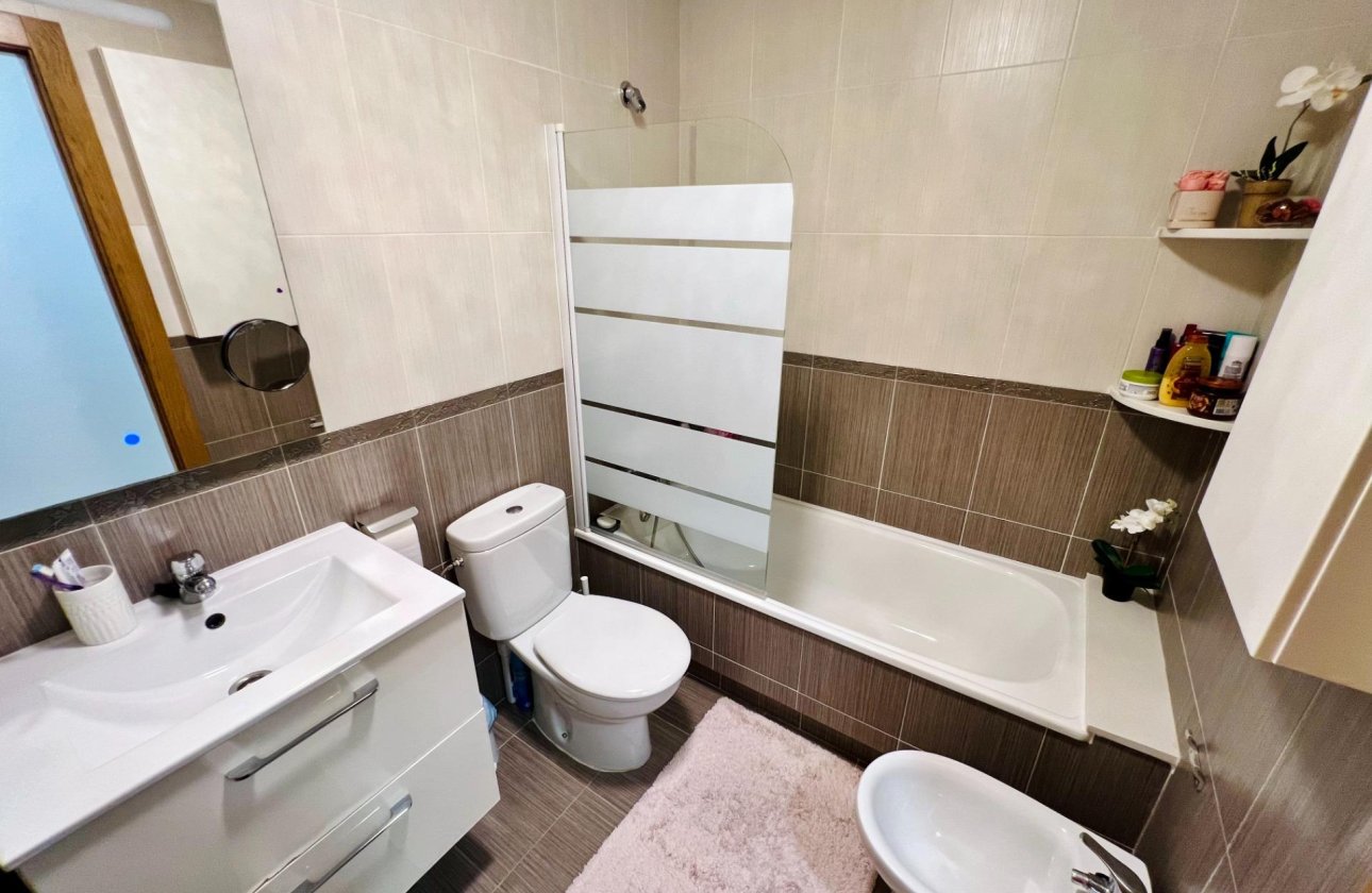 Revente - Penthouse -
Torrevieja - Playa de los Locos