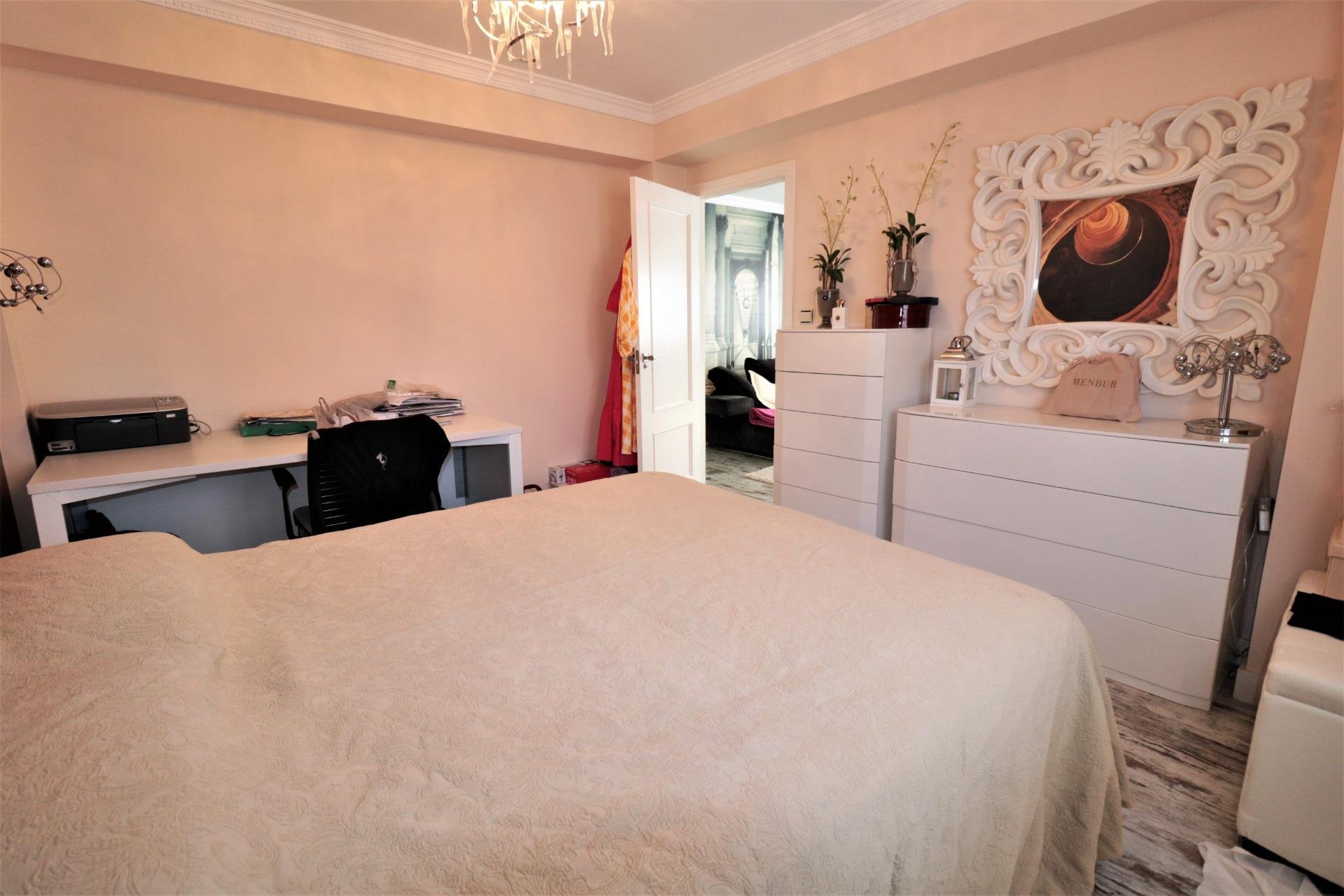 Revente - Penthouse -
Torrevieja - Playa De Los Naufragos