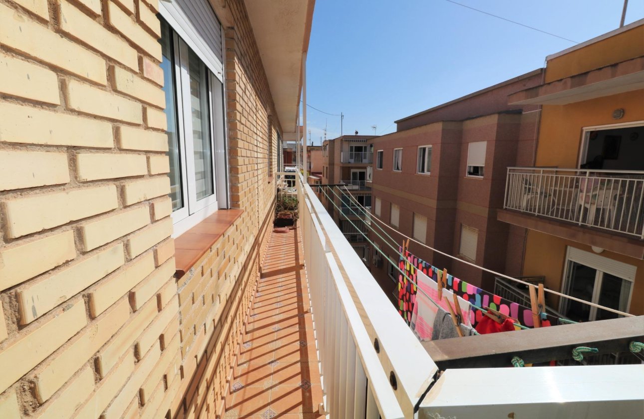 Revente - Penthouse -
Torrevieja - Playa De Los Naufragos