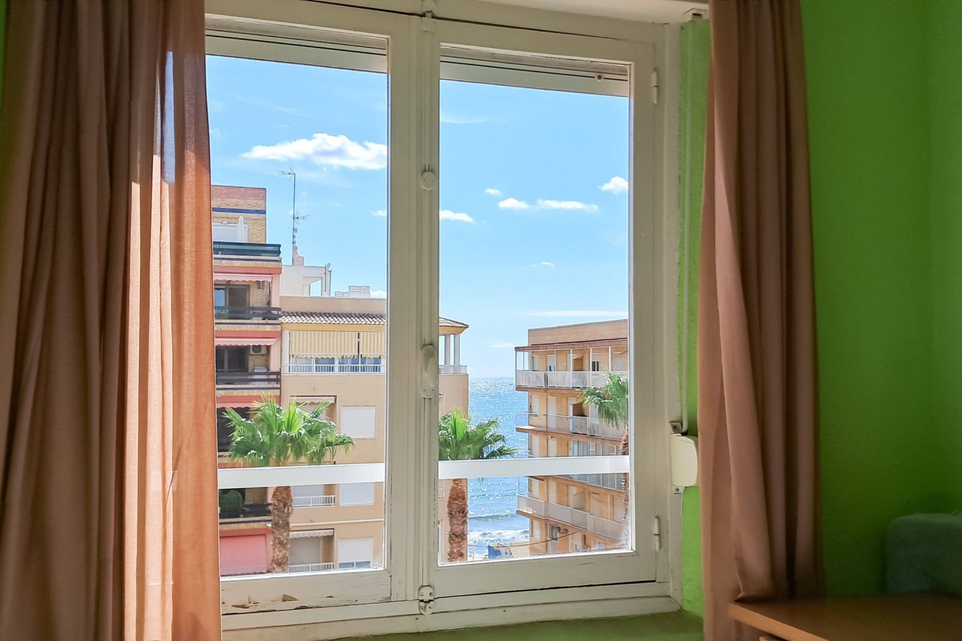 Revente - Penthouse -
Torrevieja - Playa De Los Naufragos