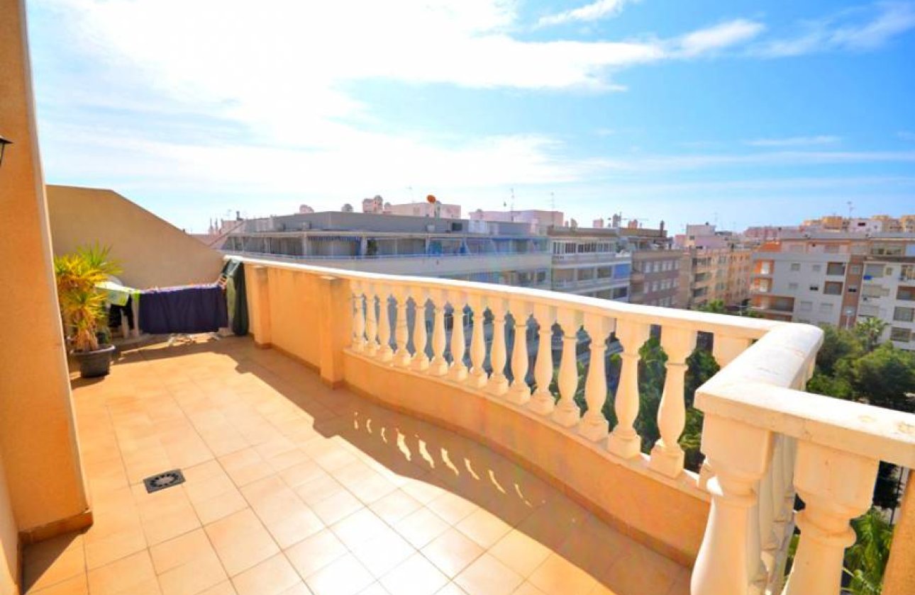 Revente - Penthouse -
Torrevieja - Playa del Cura