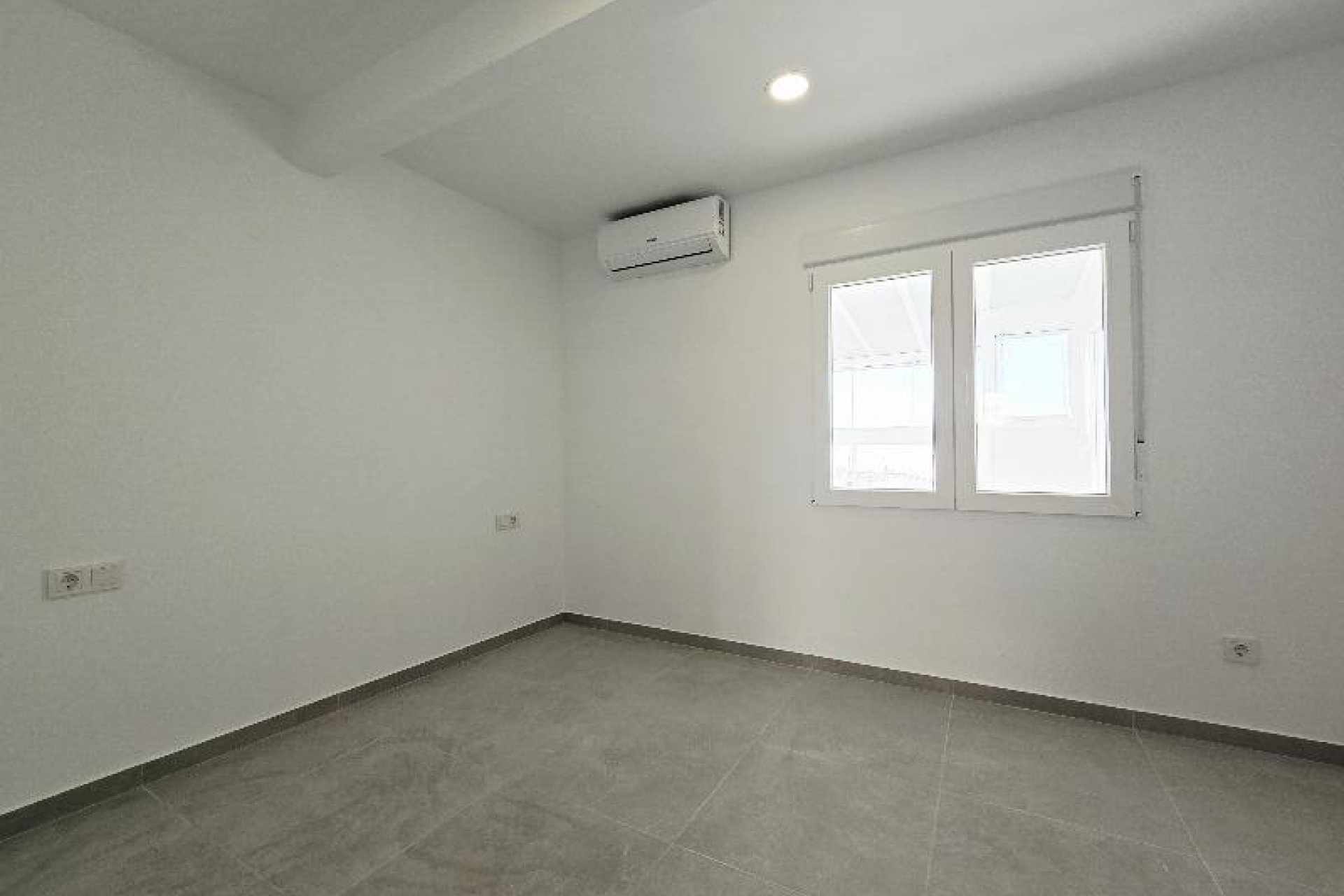 Revente - Penthouse -
Torrevieja - Playa del Cura