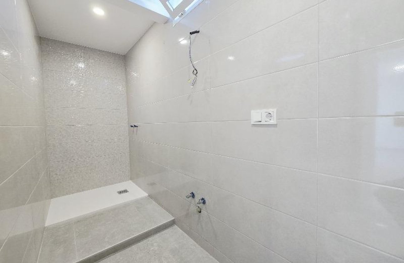 Revente - Penthouse -
Torrevieja - Playa del Cura