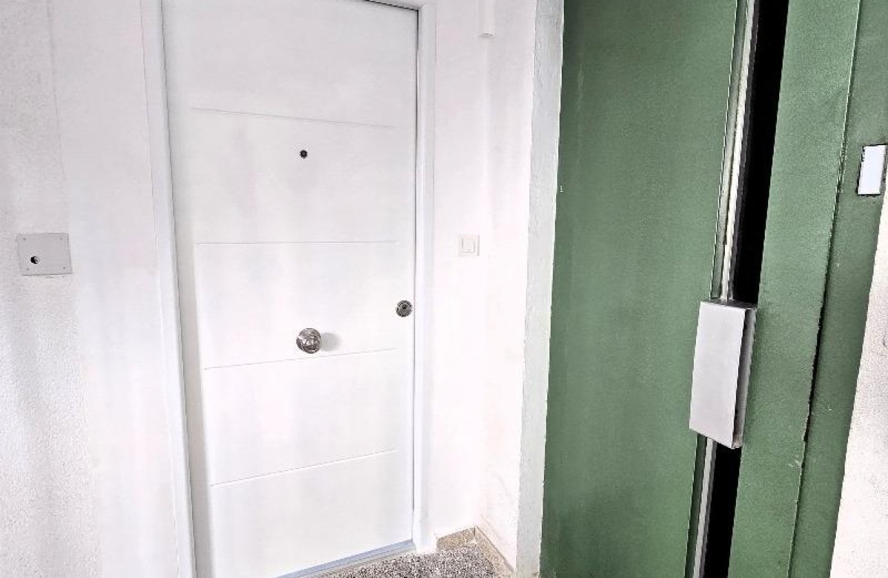 Revente - Penthouse -
Torrevieja - Playa del Cura