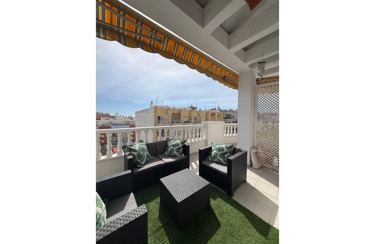 Revente - Penthouse -
Torrevieja - Playa del Cura