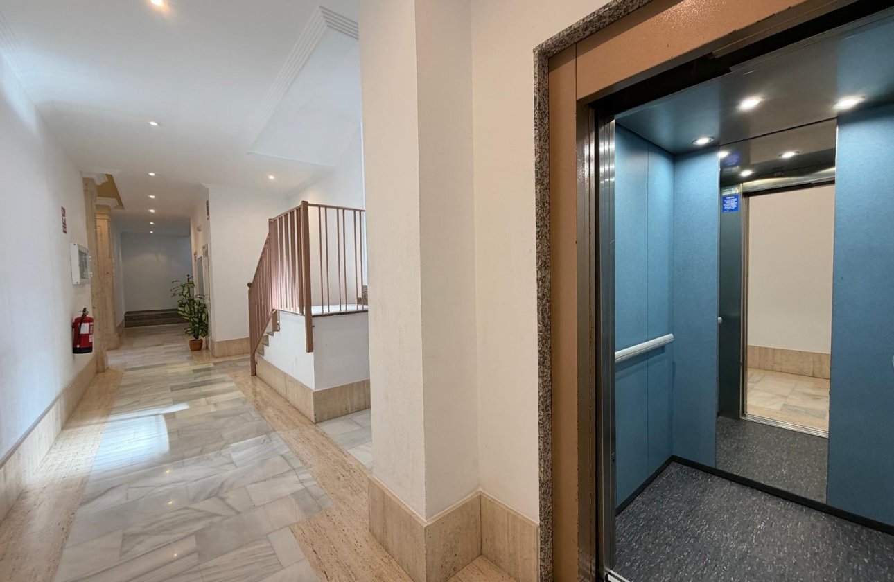 Revente - Penthouse -
Torrevieja - Playa del Cura