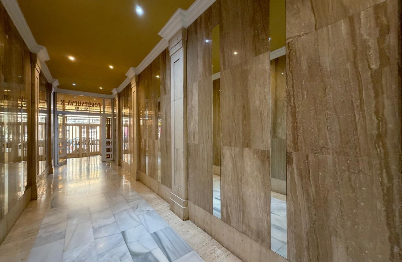 Revente - Penthouse -
Torrevieja - Playa del Cura