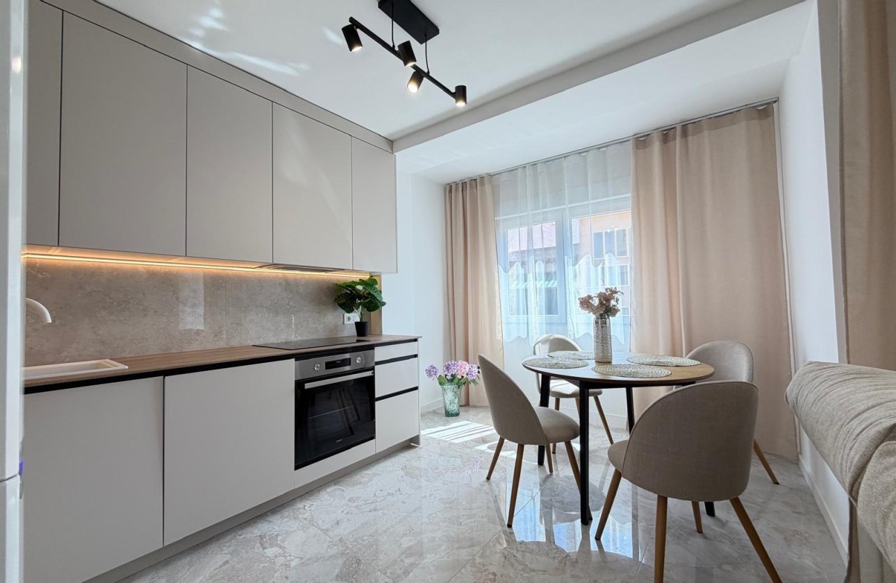 Revente - Penthouse -
Torrevieja - Playa del Cura