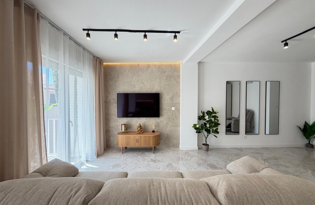 Revente - Penthouse -
Torrevieja - Playa del Cura