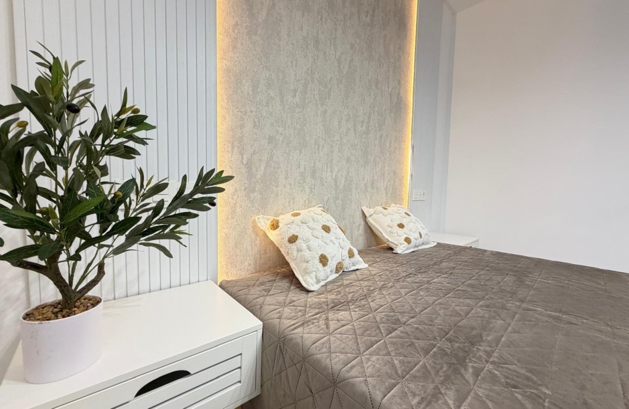 Revente - Penthouse -
Torrevieja - Playa del Cura