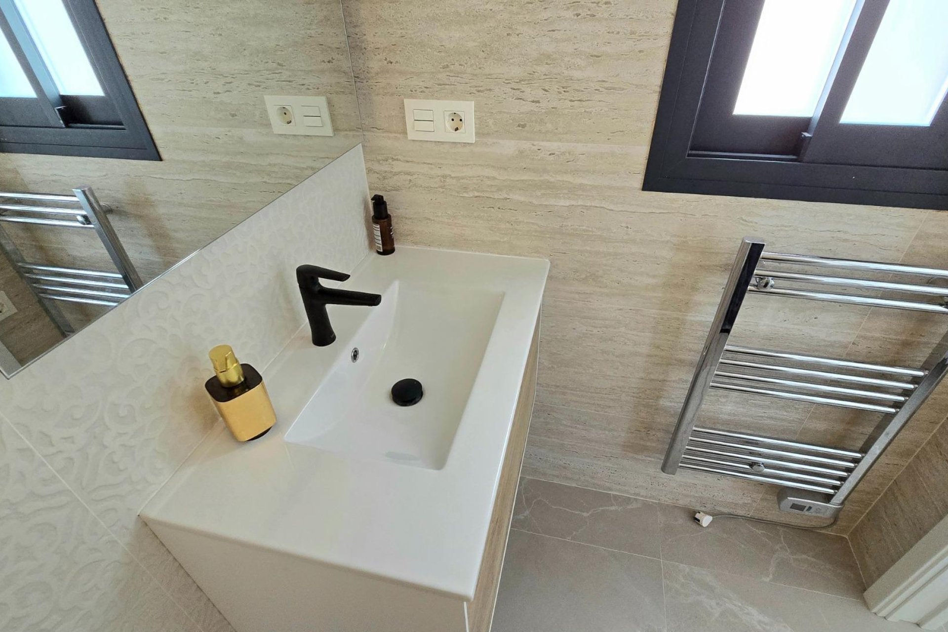 Revente - Penthouse -
Torrevieja - Playa del Cura