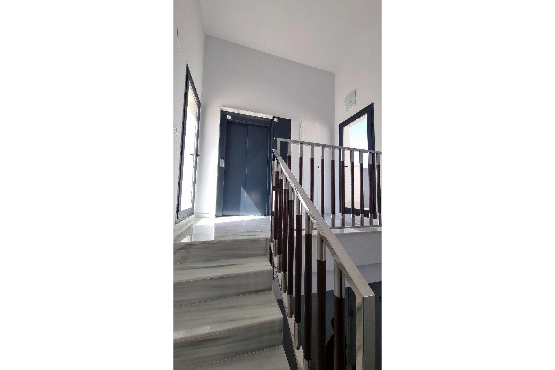Revente - Penthouse -
Torrevieja - Playa del Cura