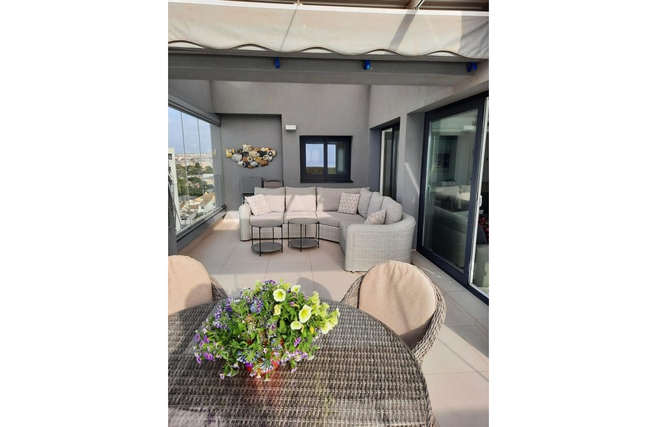 Revente - Penthouse -
Torrevieja - Punta Prima