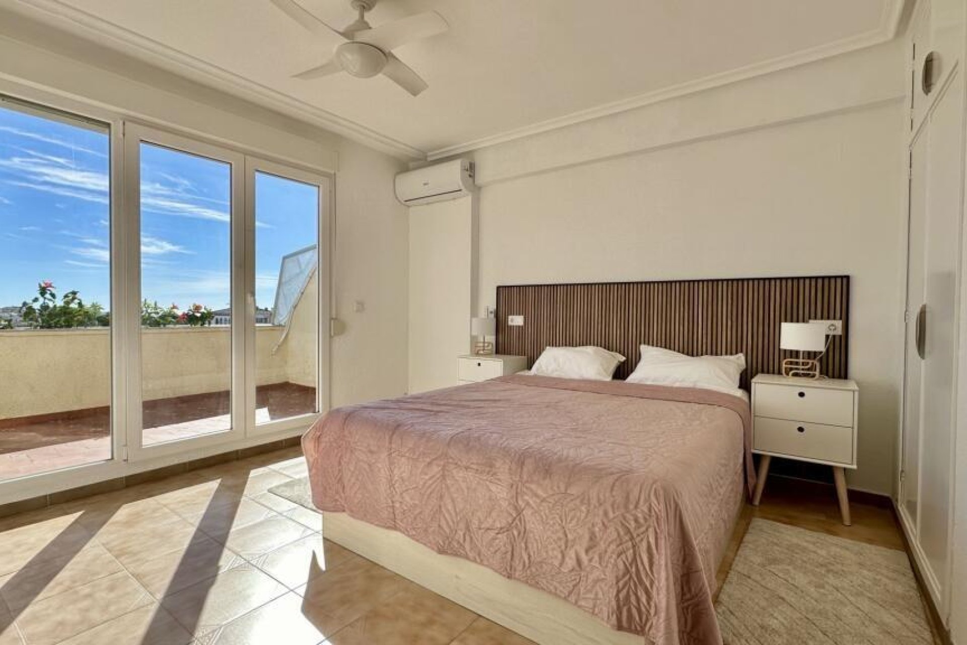 Revente - Penthouse -
Torrevieja - Punta Prima