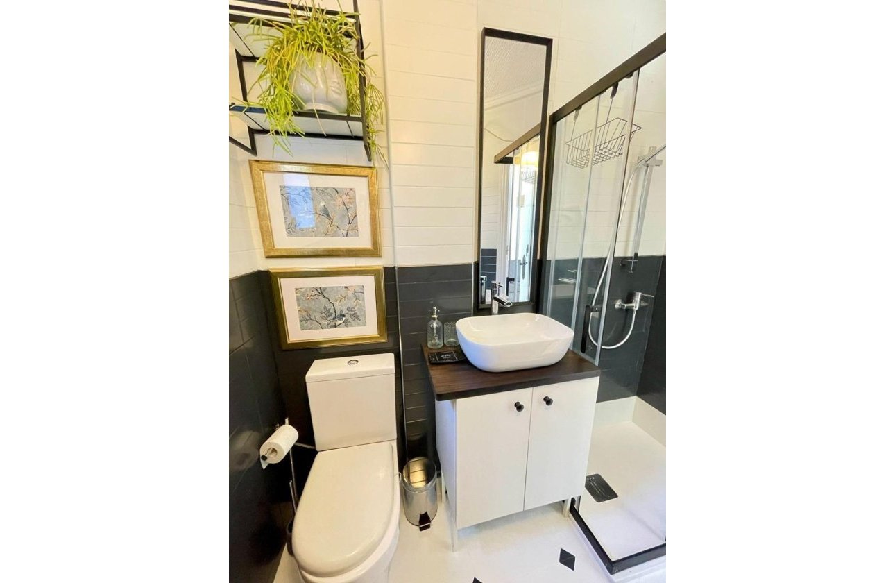 Revente - Penthouse -
Torrevieja - Punta Prima