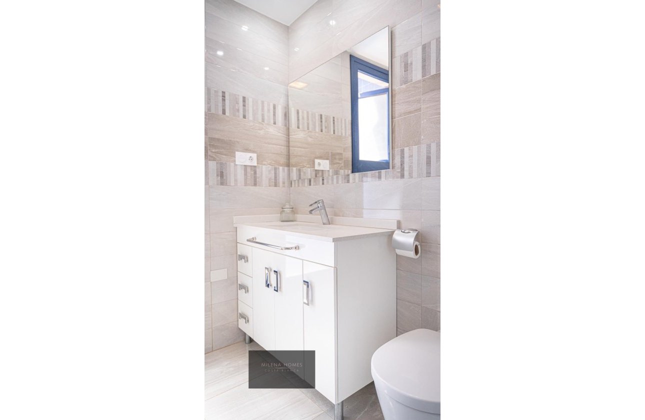 Revente - Penthouse -
Torrevieja - Punta Prima