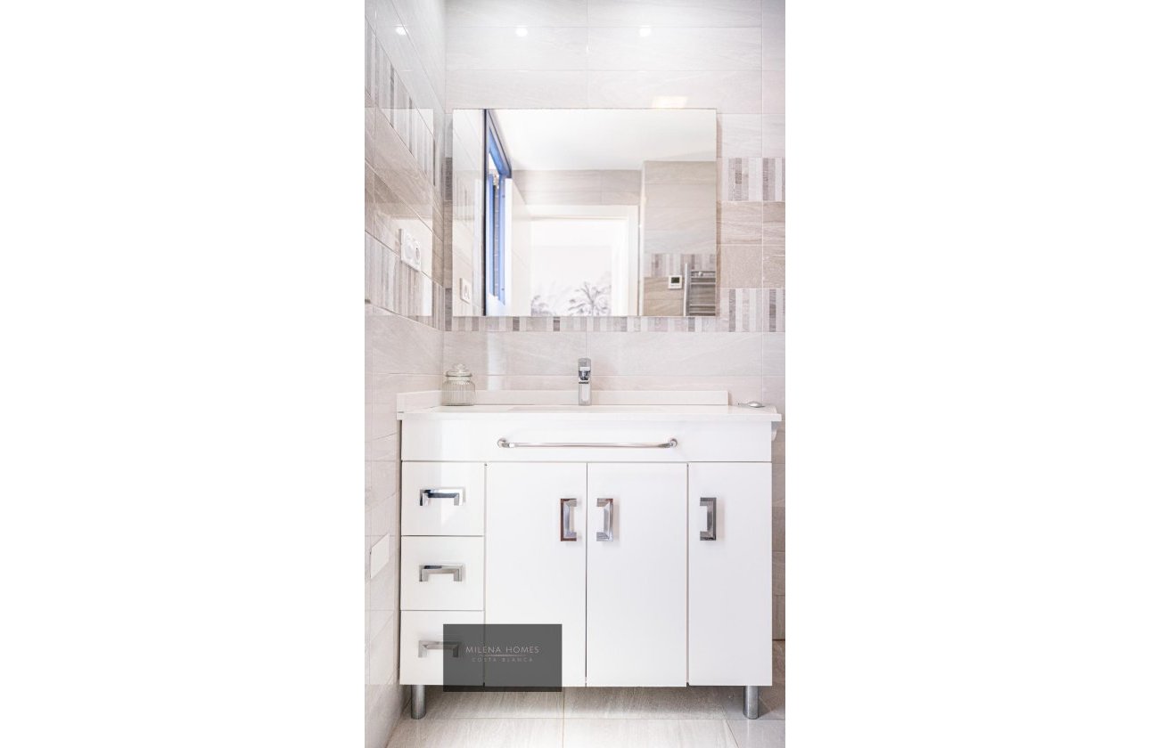 Revente - Penthouse -
Torrevieja - Punta Prima