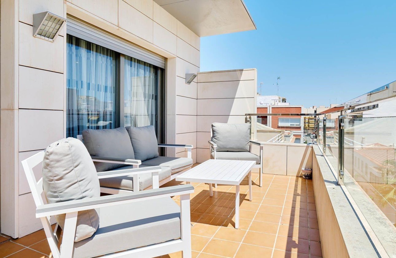 Revente - Penthouse -
Torrevieja