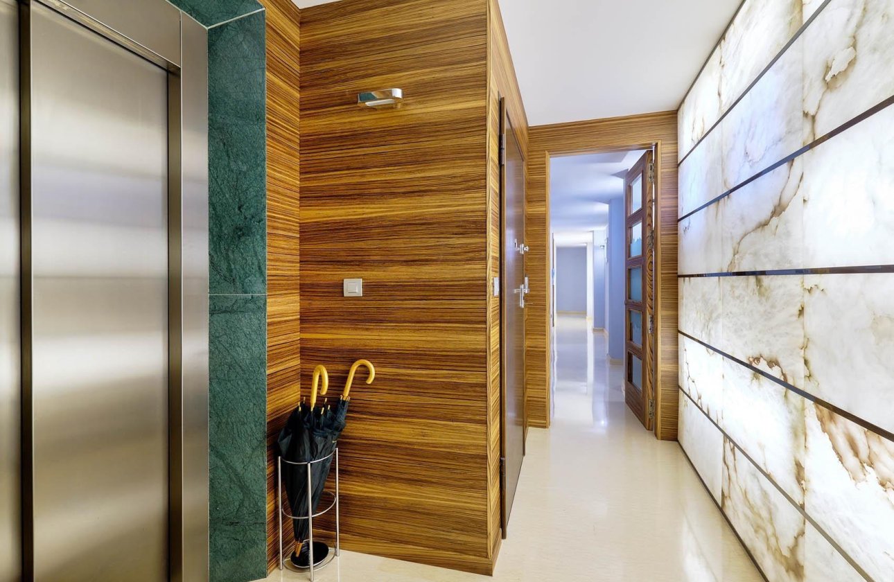 Revente - Penthouse -
Torrevieja