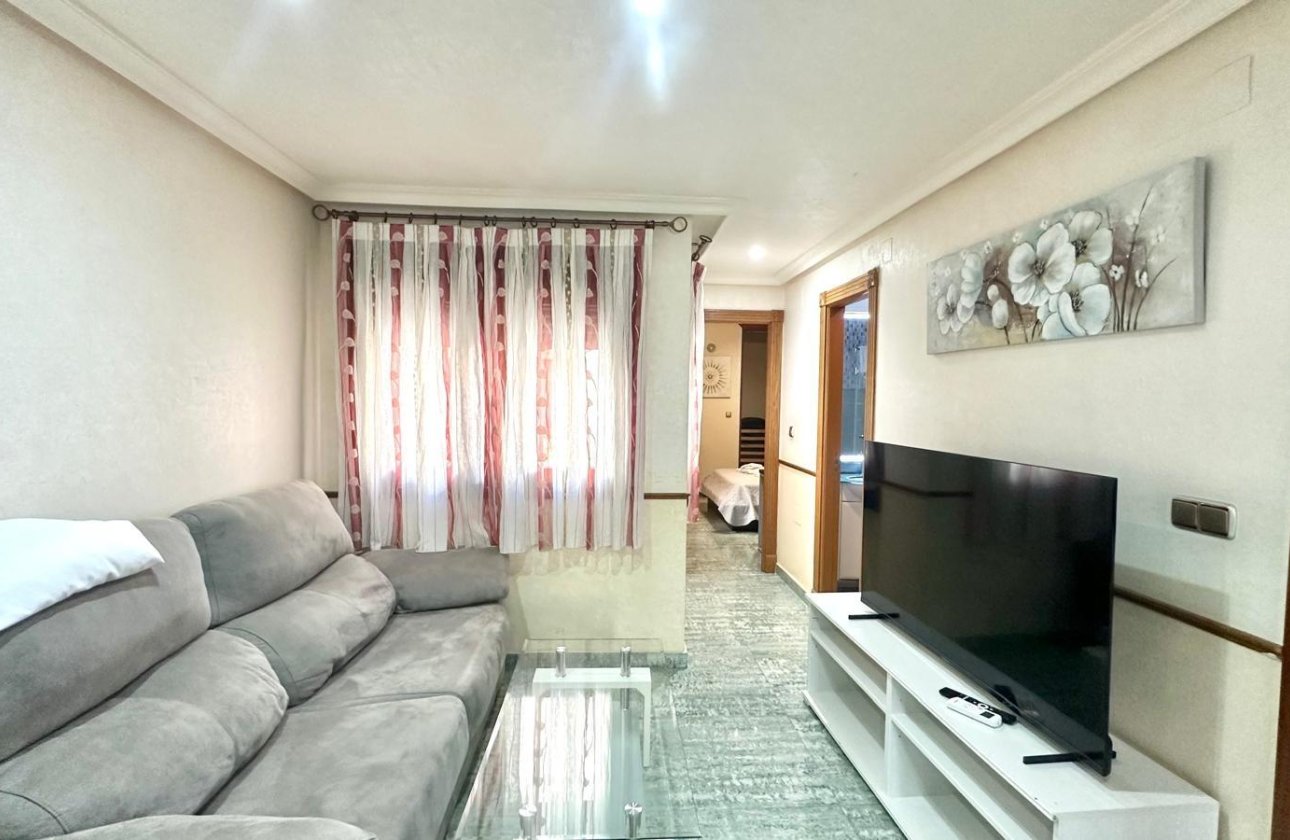 Revente - Penthouse -
Torrevieja