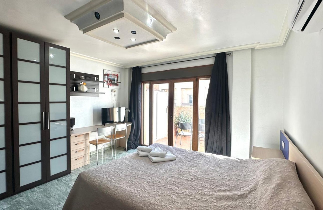 Revente - Penthouse -
Torrevieja