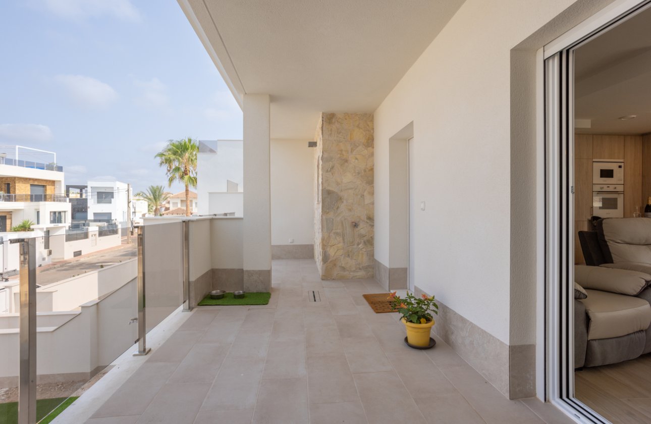 Revente - Penthouse -
Villamartin - Costa Blanca