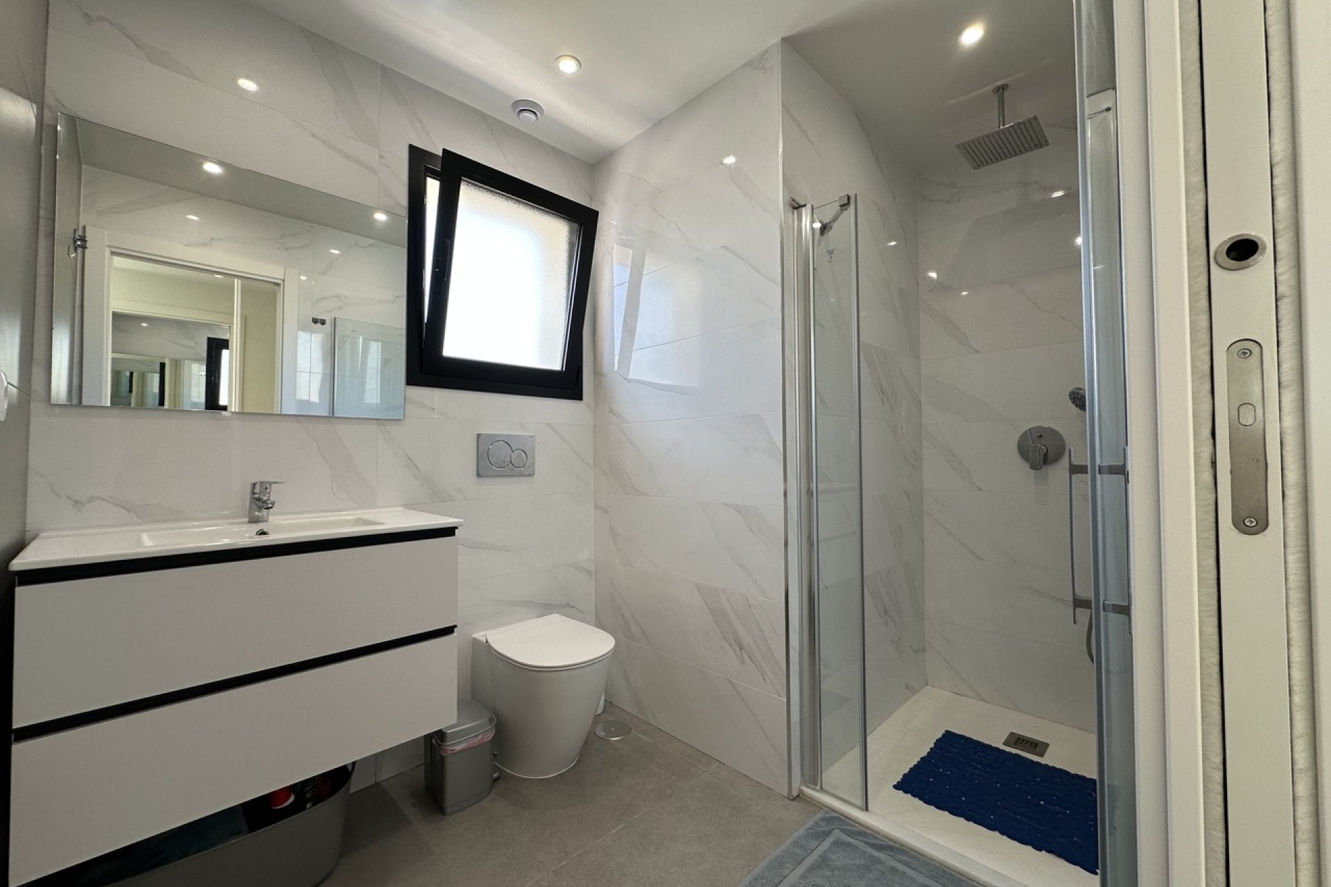 Revente - Penthouse -
Villamartin - Costa Blanca