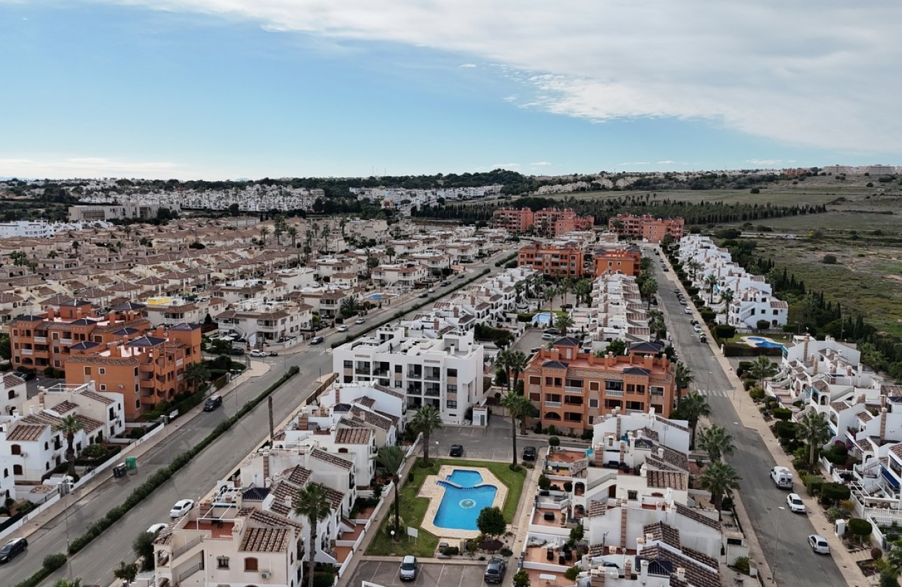 Revente - Penthouse -
Villamartin - Costa Blanca