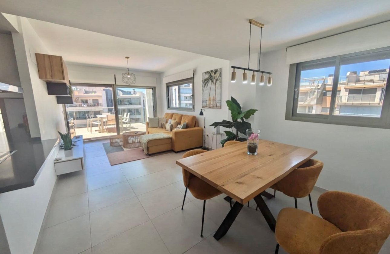 Revente - Penthouse -
Villamartin - Costa Blanca