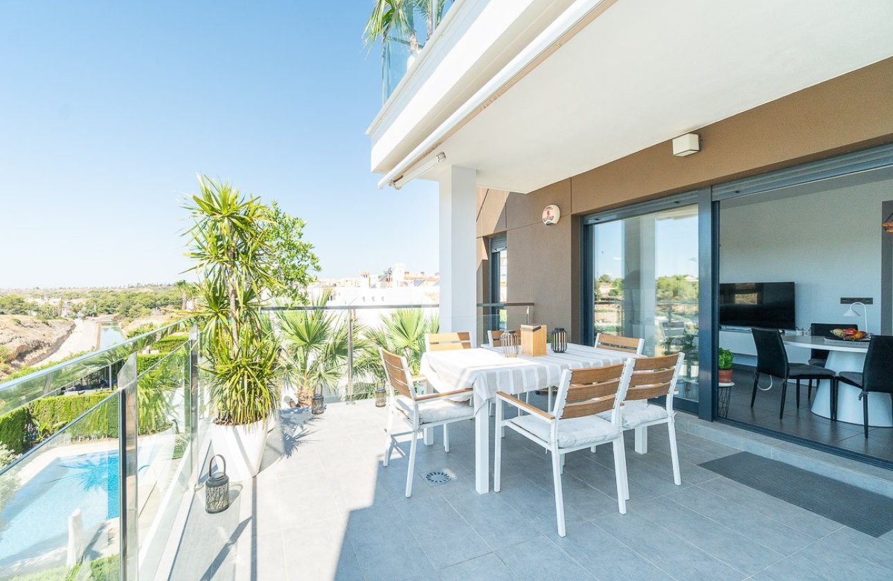Revente - Penthouse -
Villamartin - Costa Blanca