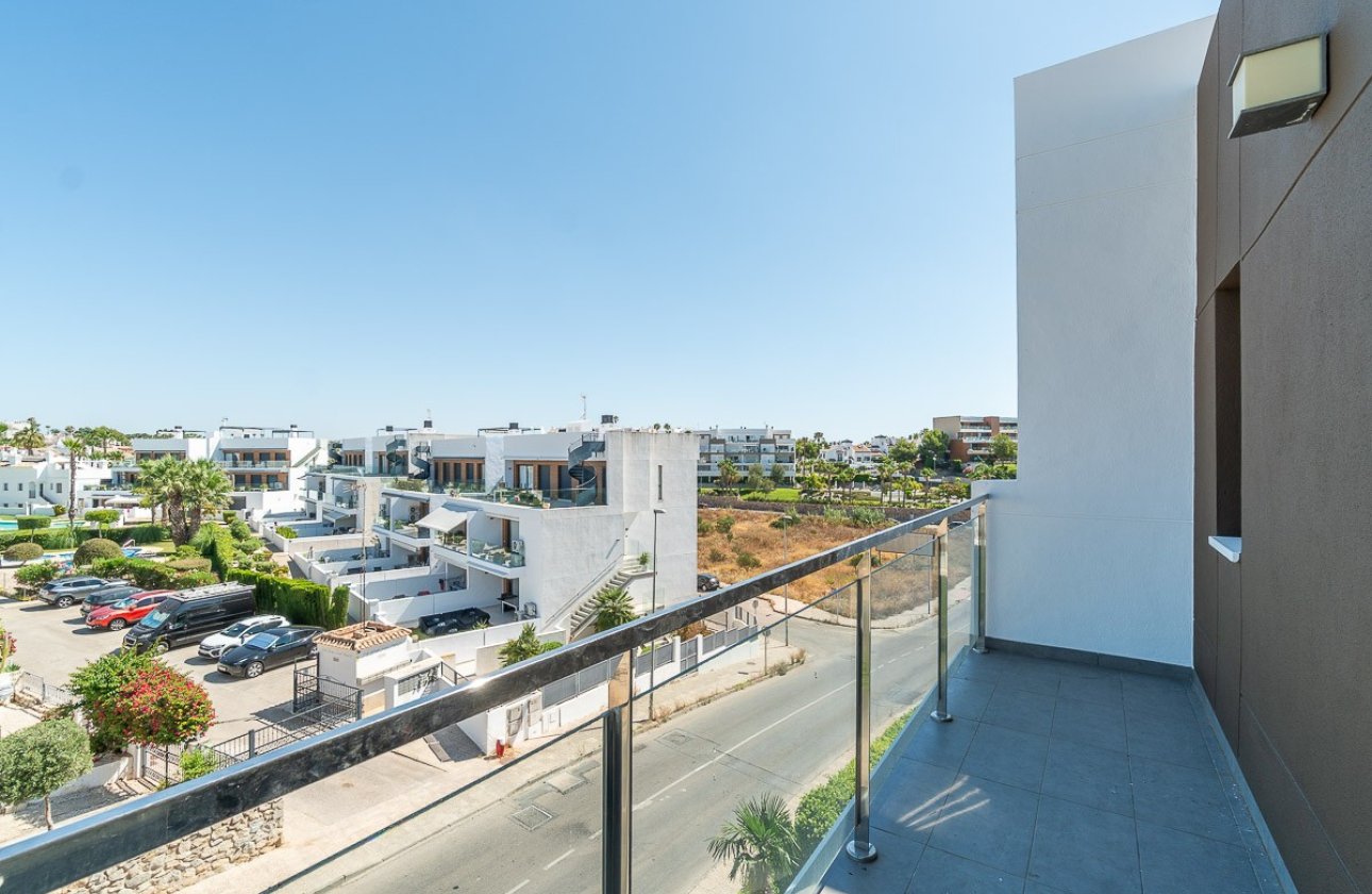Revente - Penthouse -
Villamartin - Costa Blanca