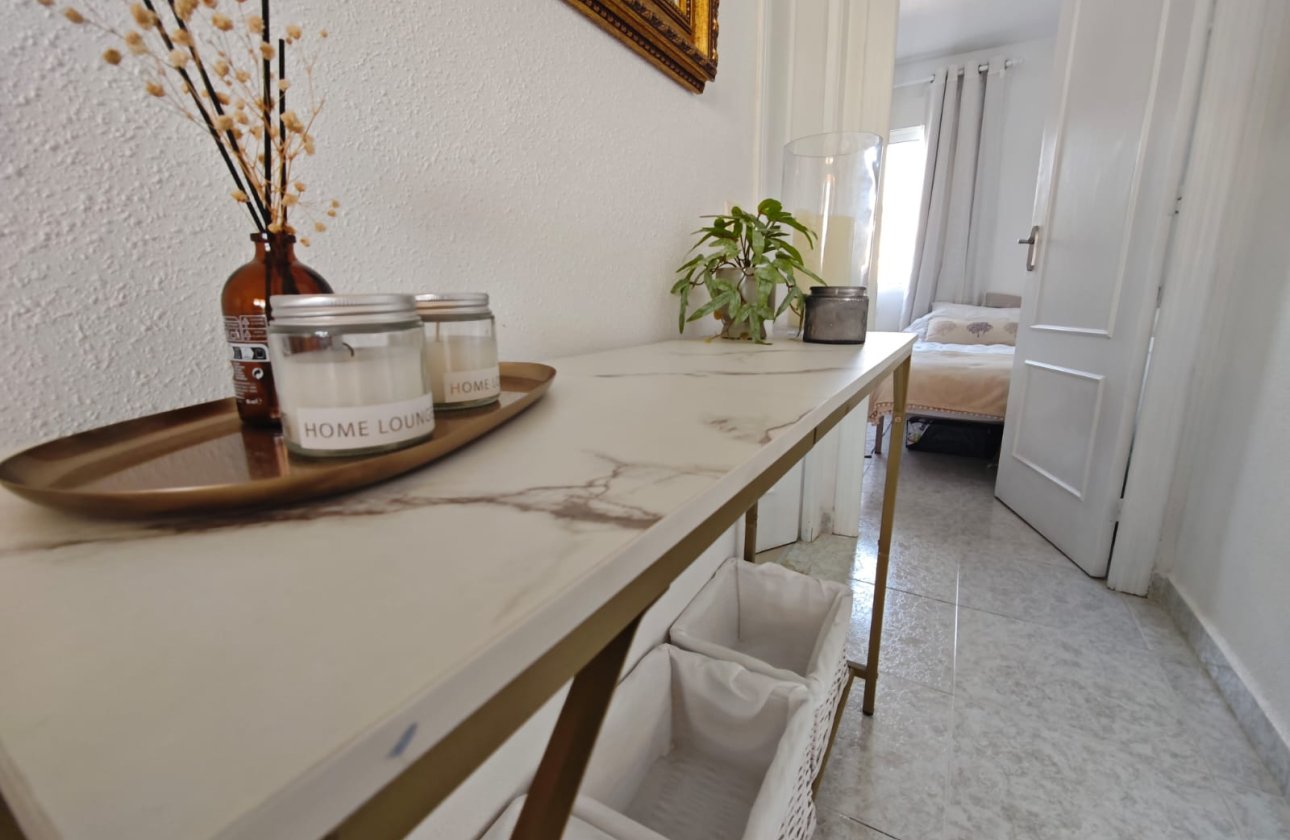 Revente - Penthouse -
Villamartin - Costa Blanca