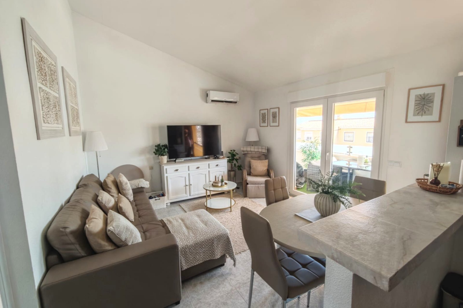 Revente - Penthouse -
Villamartin - Costa Blanca