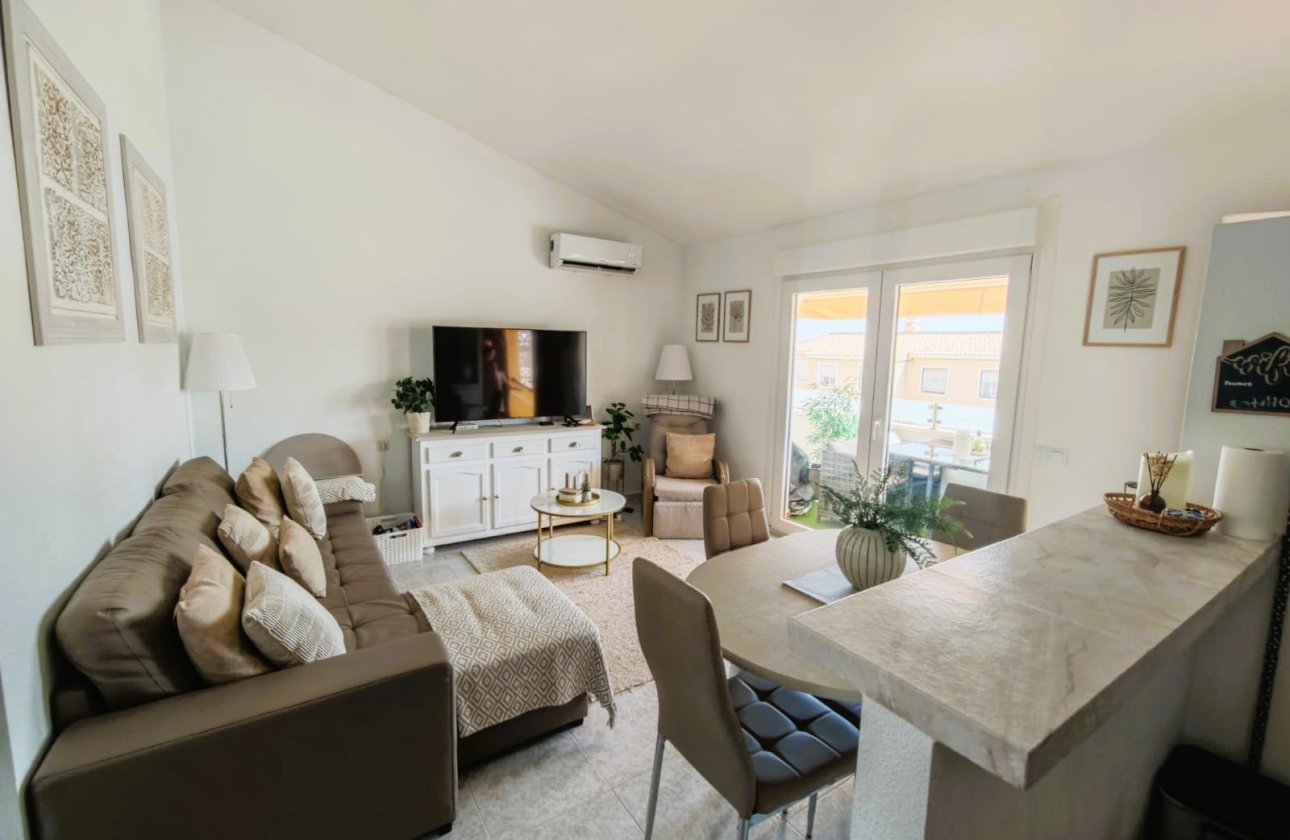 Revente - Penthouse -
Villamartin - Costa Blanca