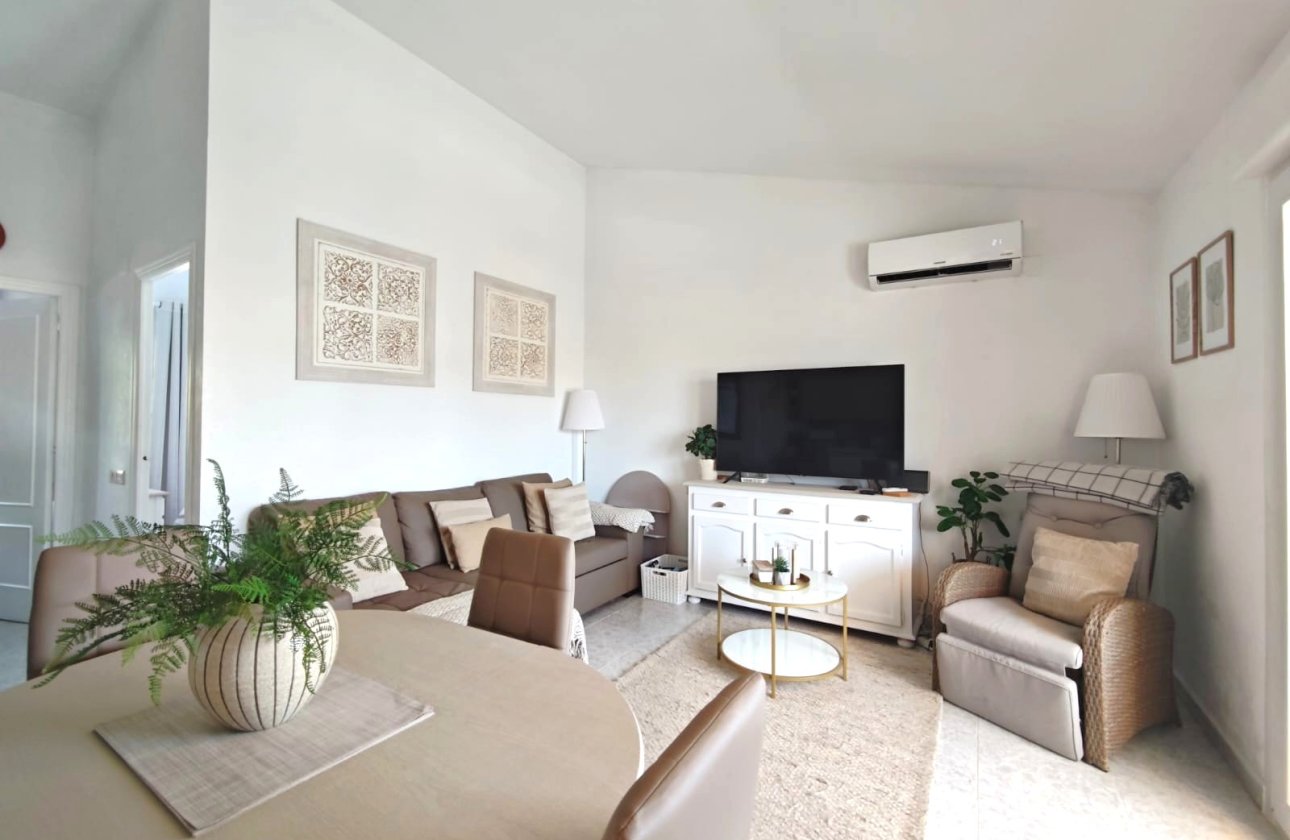 Revente - Penthouse -
Villamartin - Costa Blanca