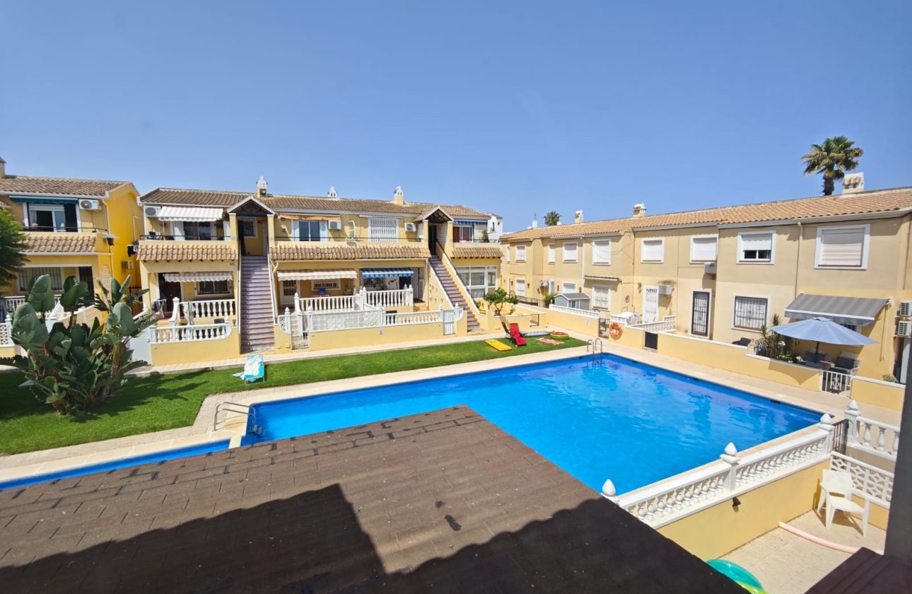 Revente - Penthouse -
Villamartin - Costa Blanca