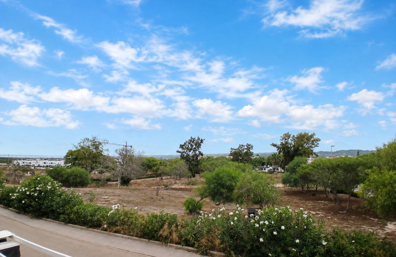 Revente - Penthouse -
Vistabella Golf Entre Naranjos - Inland