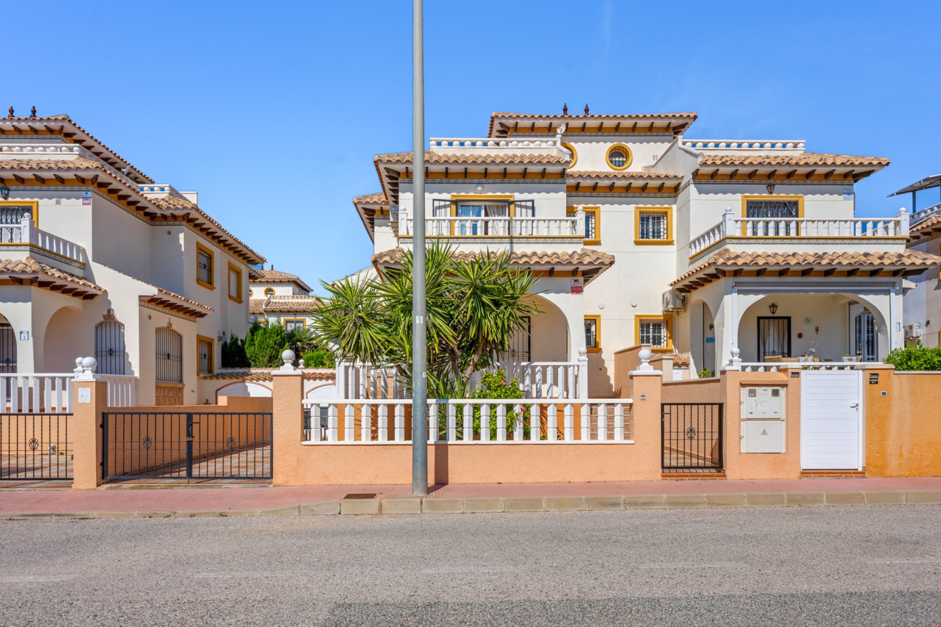 Revente - Quad House -
Cabo Roig - Costa Blanca